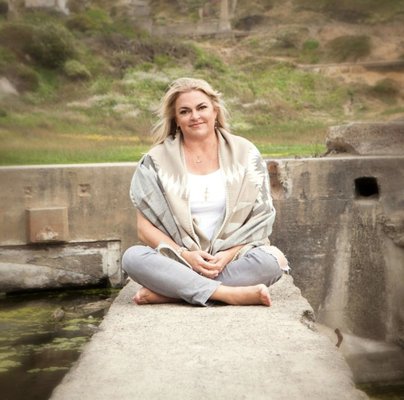 1:1 Mindfulness and Empowerment Coaching - HEY FRIEND, I’M KELLY - Your guide for mindful living, and an expert in helping you manage the complexities of your mind, and cultivate more joy and ease. 

When I turned 40, I was a success on paper but I had a nagging sense that I was not fully alive and thriving, or even fulfilling my real potential. I attended a life-changing mindfulness class in which the teacher explained that if we're wishing the past was different or better than it was, we're living in the past. She said if we're experiencing anxiety, it doesn't exist in the present moment, the anxiety stems from worrying about the future and catastrophizing all the worst-case scenarios that may unfold. 
 
I had an "Ah-Ha" moment...Uh-Oh!... I was living in the past and in the future rather than in the present moment quite often, and that was upsetting! I really wanted to be more present, so I signed up for some meditation instruction and began to meditate under the guidance of an incredible teacher. 
 
Guess what? I began to feel WAY better really fast.
 
You can imagine I was thrilled! I was curious and determined to learn what the heck was happening and why!
 
I have since spent years doing a deep dive into brain science, ancient wisdom, and the positive psychological benefits embedded in meditation practices among others. I have read hundreds of books and consulted with therapists and doctors. I earned certifications as a meditation teacher, breathwork facilitator, and energy healer.
 
I now share the same tools and strategies that worked for me with others, and they too experience incredible permanent lasting results and transformations. I am committed to empowering others by helping them realize the power within ones self and define and align with the success on their terms!
 
I am not here to give you the answers, I am here to give you the tools to help you find your own answers. I share the same things that have helped me and thousands of people just like you. 
 
I guide you through the process of managing the complexities of your mind, helping you align and gain clarity to create the life you really want and cultivate more joy and ease. I provide the "map" through which you can break free and grow beyond limiting beliefs, behaviors, and patterns. This map supports you in getting from where you are now to where you want to be in every area of life - health, relationships, career, time, and money

If you're interested in learning more about how I work with high-achieving individuals like you to cultivate more joy and ease and manage your mind like a master, let's connect!

My definition of success includes loving myself, lots of time with family, joyfully enjoying the journey and leaving the world a better place.

I am still ambitious and I have big, audacious goals and dreams. The difference is that now I am pursuing them in a wholehearted authentic way. You too can gain clarity, balanced emotions, and a strong, powerful foundation. You can learn to be a leader in your own life and trust your intuition, pursue your passions, and follow what lights you up. As you do, your mind, emotions, physical body, and energy come into alignment and you free yourself from what has previously held you back.
 
Imagine what’s possible for YOU!
 
There is nothing worth holding onto any longer that keeps your happiness at arm's length. You can develop inner peace, a calm center, and a sense of well-being that doesn't depend on your circumstances. Time and time again, I have witnessed permanent, lasting transformation amongst my clients as they experience these strategies and practices in their own life, gain freedom and peace, and are uplifted and joyful in ways they haven't felt in a long time if ever.
 
Take a moment. Open your mind to possibility... "If I could live a life that I absolutely love."
 
Take nice long, slow, deep breaths. Imagine your life the way you would like it to turn out. What would you love in your career, relationships, finances, and health?
 
Imagine it all works out. You're doing work that you love and that has meaning and purpose. You have intimate, connected, satisfying relationships. You're in great health, sleeping well, having clarity of thought, feeling vibrant and active. You have more than enough money for all your expenses, your investment accounts are consistently increasing, and you have more than enough to give to philanthropic causes you care about deeply.
 
How does it feel?
 
Here's to you enjoying the journey and to your dreams becoming reality! I am rooting for you! 
 
If something is telling you there’s more out there, I can assure you there is. 

I'd love to invite you for a FREE, no-obligation Discovery Call. This 20-minute call is an opportunity for us to explore how you can get the transformative results you want. We'll talk about what is going on for you now and where you want to go. You can share any challenges you are facing and your goals, and tell me what it is you'd love to nurture in your life.