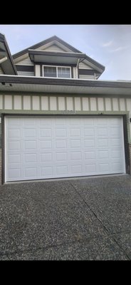 Broken garage door replacement within 24 hours - Accidents Happen - We've Got You Covered!
Backed into your garage door? It happens more often than you think! Whether it's a dented panel or a completely damaged door, Garage & Door Bro's can replace it quickly and affordably! Give us a call, and we'll get your garage looking brand new
again.
Call us today for a free estimate!!