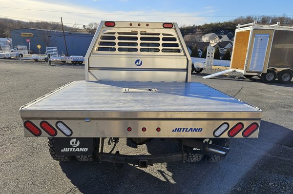 Truck Beds - We install Truck Beds here in our shop Truck Beds - We install Truck Beds here in our shop