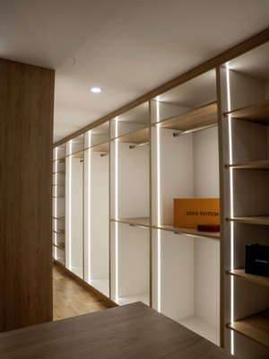 CLOSETS - Our custom closets are designed to combine organization, precision, and refined aesthetics. Each project is tailored to the space and lifestyle of the client, with smart layouts that maximize storage and functionality.

We use high-quality materials and precise craftsmanship to ensure durability, clean finishes, and perfect alignment. The result is a closet that feels organized, elegant, and built to perform beautifully every day.