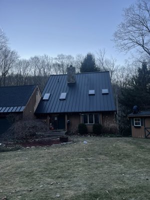 Roofing company - Roofing repair, roofing replacement and seamless gutters installation Roofing company - Roofing repair, roofing replacement and seamless gutters installation