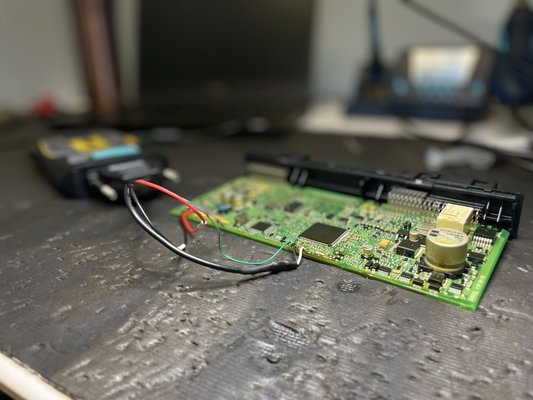 Bmw Cas4 module cloning - The customer asked to transfer all the data from the old Cas4 control unit to the new control unit Bmw Cas4 module cloning - The customer asked to transfer all the data from the old Cas4 control unit to the new control unit