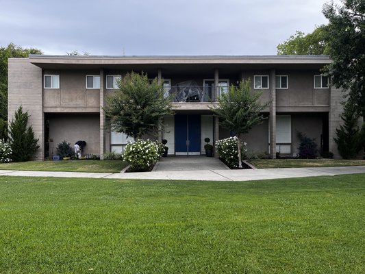 Exterior Transformation! - Big Transformation: A refreshing ocean blue on the trim that pops just right with the off-white stucco! Exterior Transformation! - Big Transformation: A refreshing ocean blue on the trim that pops just right with the off-white stucco!