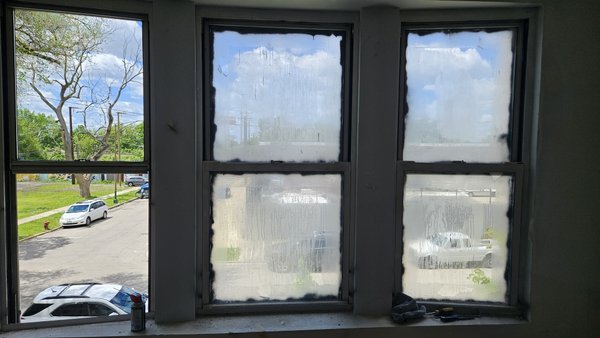 Living room fogged up thermopane glass units replaced - If you have a problem with fogged up thermopane glass units, you don't have to replace the whole window. Living room fogged up thermopane glass units replaced - If you have a problem with fogged up thermopane glass units, you don't have to replace the whole window.