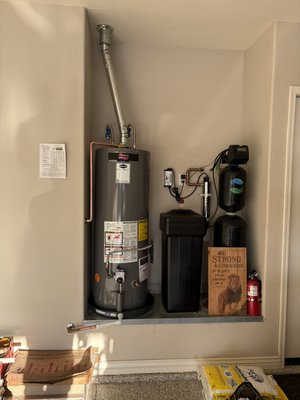 50 Gallon Gas Water Heater Replacement in Mesa AZ - Customer called us out for a leaking gas water heater in Mesa, AZ. We replaced the system with a new RUUD professional grade water heater and included updated water connections, new gas connection, ball valve shut off, updated vent connection, copper T&P drain, and a new emergency drain pan with drain line.
Clean workmanship, honest recommendations, and no gimmicks. 50 Gallon Gas Water Heater Replacement in Mesa AZ - Customer called us out for a leaking gas water heater in Mesa, AZ. We replaced the system with a new RUUD professional grade water heater and included updated water connections, new gas connection, ball valve shut off, updated vent connection, copper T&P drain, and a new emergency drain pan with drain line.
Clean workmanship, honest recommendations, and no gimmicks.