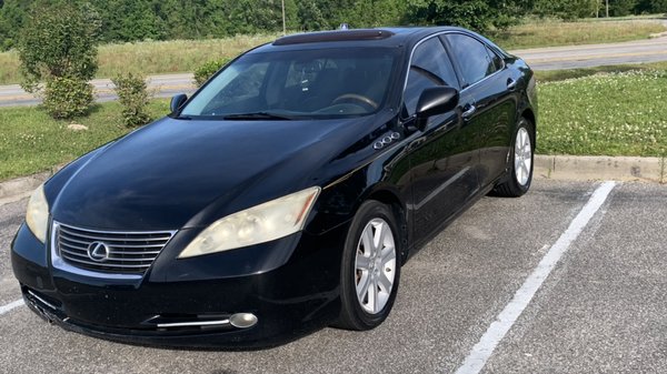 Lexes in monks corner I had to do.car was super dirty no she looks amazing - This detail was don’t a few days ago. It’s a beautiful vehicle. Costumer asked it I could do polish,wax,inside detail. This took me 1hr to do and he was very satisfied