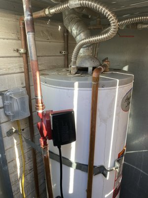 Circulation Pump with Timer Installation - Customer wanted immediate hot water when faucet is turned on. With circulation pump with timer and the pump not running all the time, customer have hot water at their scheduled time. No more wasted water.