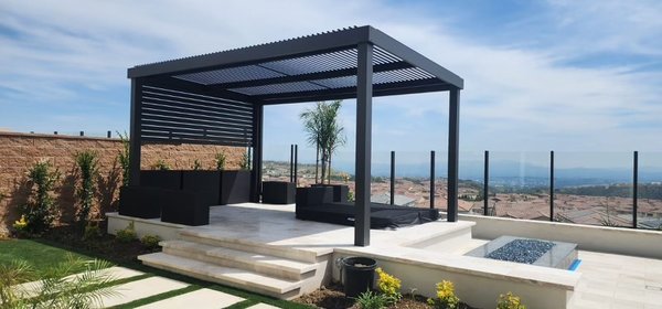Patio Cover Specialists - Alum Works is an innovative, licensed, and insured patio construction company. We specialize in both residential and commercial installations of aluminum patio covers including Alumawood lattice, solid, patio enclosures, sunrooms, adjustable louvers, and solar patio covers. 
Every one of our patio covers and enclosures are custom-made aluminum structures that match your style and budget. On all of our projects, we provide hands-on customer care, engineering, installation and any needed city permits, for both residential and commercial customers.