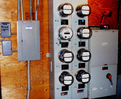 Panel Upgrades, Repairs, & Installation Specialists - Fahr Electric Inc – A San Diego electrical company has been serving San Diego county for many years. We specialize in both residential and commercial electrical service including remodels and new construction.

As a San Diego Electrician, we offer competitive pricing without compromising performance or safety. We understand that time is crucial. A quick response to your service needs enables your business to continue functioning smoothly.