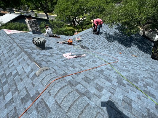 Owens Corning Duration Harbor Blue - Hail damaged roof replaced by homeowners insurance.
No more leaks! Rainfree! Owens Corning Duration Harbor Blue - Hail damaged roof replaced by homeowners insurance.
No more leaks! Rainfree!