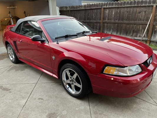 Full Exterior Detail - Wash vehicle, clay bar, 2 step paint correction to ensure little to no swirls, next we apply ceramic coating, exterior plastic/trim dressing, tire dressing, as well as wipe down of interior and vacuum.