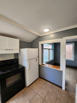 2bdrm, shower, living rm and kitchen remodel - 6 days from start to finish. paint throughout, new shower pan, all fixtures replaced with 2 new fans. Complete kitchen replacement. Appliances are same. New water heater. 2bdrm, shower, living rm and kitchen remodel - 6 days from start to finish. paint throughout, new shower pan, all fixtures replaced with 2 new fans. Complete kitchen replacement. Appliances are same. New water heater.