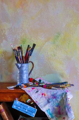 An Artist's Home - Some highlights from an artist and musician's home in Ventura.