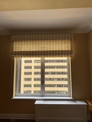 Apartment in Manhattan - In this project we got to custom make a beautiful headboard with lights attached to the top! On another room we added a beautiful Roman shade with the same fabric on the cornice.