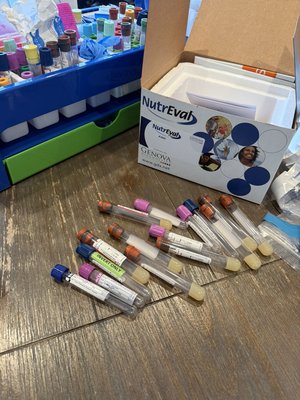 Kit draw with multiple orders - Patient reached us for blood order with a kit Kit draw with multiple orders - Patient reached us for blood order with a kit