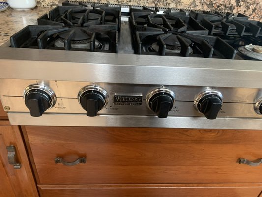 Viking Stovetop Repair - A stove our technician replaced the burners and had it working perfectly. Viking Stovetop Repair - A stove our technician replaced the burners and had it working perfectly.