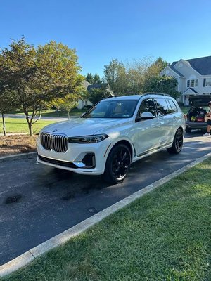 BMW X7 Detail - This Vehicle came in for our "Signature Refresh Detail" along with an additional Hand Wax option. It came out looking absolutely stunning and better than when it was first bought! This Wax offers a 5 month protection period with a Deep glossy shine and ultra smooth paint, adding that layer of protection and hydrophobic properties ensuring this paint looks beautiful for months to come! BMW X7 Detail - This Vehicle came in for our "Signature Refresh Detail" along with an additional Hand Wax option. It came out looking absolutely stunning and better than when it was first bought! This Wax offers a 5 month protection period with a Deep glossy shine and ultra smooth paint, adding that layer of protection and hydrophobic properties ensuring this paint looks beautiful for months to come!
