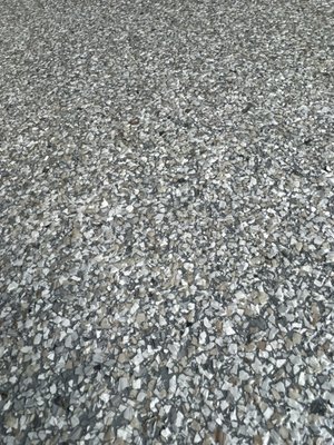 Garage epoxy - We diamond grind or shot blast the concrete first. We add a 3 to 4 layer chip system.
We top it off with either a polyaspartic or polyurethane top coat. Garage epoxy - We diamond grind or shot blast the concrete first. We add a 3 to 4 layer chip system.
We top it off with either a polyaspartic or polyurethane top coat.