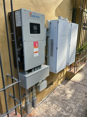 PV & ESS Install April 2025 - This Hillsborough, CA home just went through a remodel. Now with all electric appliances, Platinum Waves Electric was able to design and install a 6.80KW rooftop solar system paired with a 20.40KWH energy storage system. The client can now mindfully use the majority of their appliances during outages. They were also able to offset their utility costs and take advantage of the 30% Federal Incentive Tax Credit.
The system includes 18 Q-Cell solar modules, 1 Sol-Ark inverter and 4 Storz Power batteries. PV & ESS Install April 2025 - This Hillsborough, CA home just went through a remodel. Now with all electric appliances, Platinum Waves Electric was able to design and install a 6.80KW rooftop solar system paired with a 20.40KWH energy storage system. The client can now mindfully use the majority of their appliances during outages. They were also able to offset their utility costs and take advantage of the 30% Federal Incentive Tax Credit.
The system includes 18 Q-Cell solar modules, 1 Sol-Ark inverter and 4 Storz Power batteries.