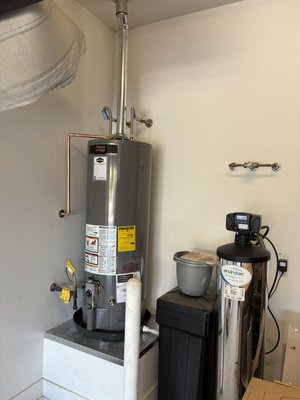 Same-Day Gas Water Heater Replacement in Gilbert, AZ - Same-day gas water heater replacement completed for a homeowner in Gilbert. The old unit was rusting at the base and beginning to fail. We removed the existing heater and installed a new gas water heater with updated connections and proper venting. Total installed price for this project was $1,799. The homeowner now has safe, reliable hot water again.
Call Dream Team Plumbing if your water heater is leaking, rusty, or nearing the end of its life. Same-Day Gas Water Heater Replacement in Gilbert, AZ - Same-day gas water heater replacement completed for a homeowner in Gilbert. The old unit was rusting at the base and beginning to fail. We removed the existing heater and installed a new gas water heater with updated connections and proper venting. Total installed price for this project was $1,799. The homeowner now has safe, reliable hot water again.
Call Dream Team Plumbing if your water heater is leaking, rusty, or nearing the end of its life.