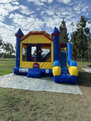 , 6n1 blue castle. - Our 6n1 jumper doesn’t disappoint it includes slide, climb up, basket ball hoop inside and out, obstacle and jumping area. Space needed is 25x25 , 6n1 blue castle. - Our 6n1 jumper doesn’t disappoint it includes slide, climb up, basket ball hoop inside and out, obstacle and jumping area. Space needed is 25x25