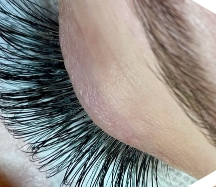 Eyelash Extensions - Thank you for showing interest in Angelic features by Jos. My name is Josalynn and I look forward to being your lash/brow artist! I have been doing eyelash extensions, microblading, and powder brows since 2019. Along with doing eyelash extensions/brows, I also sell eyelash extensions products. We take pride in maintaining the natural health of your natural lashes while still providing beautiful lash sets. Eyelash Extensions - Thank you for showing interest in Angelic features by Jos. My name is Josalynn and I look forward to being your lash/brow artist! I have been doing eyelash extensions, microblading, and powder brows since 2019. Along with doing eyelash extensions/brows, I also sell eyelash extensions products. We take pride in maintaining the natural health of your natural lashes while still providing beautiful lash sets.