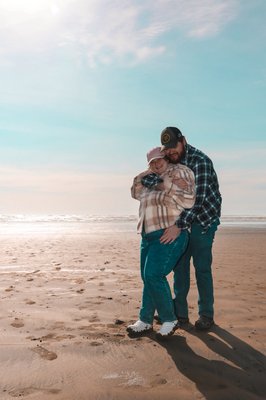 Engagement Photography - Check out the before and after photos from our recent engagement shoot featuring Drake and Taylor! Engagement Photography - Check out the before and after photos from our recent engagement shoot featuring Drake and Taylor!