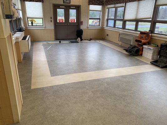 Random projects - Random photos of multiple jobs. No job to big or to small. Carpet, Hardwood, Vinyl, Lvp, Lvt, Etc....