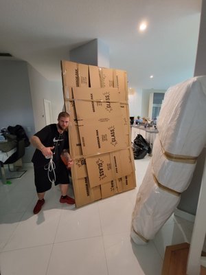 4 bedrooms 2 trucks no problem - Great job done for a great customer. This 4 bedroom 2 truck job was a piece of cake for the crew at Albert's relocation services. 4 bedrooms 2 trucks no problem - Great job done for a great customer. This 4 bedroom 2 truck job was a piece of cake for the crew at Albert's relocation services.
