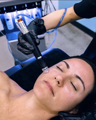 Hydrafacial - Luna’s Day Spa is proud to offer the latest skin treatment that’s been taking the industry by storm, Hydrafacial. This innovative treatment is the only hydradermabrasion procedure that combines cleansing, exfoliation, extraction, hydration and antioxidant protection simultaneously. You’ll have clearer, more beautiful skin instantly with no discomfort or downtime. The treatment is soothing, moisturizing, non-invasive and non-irritating. Hydrafacial - Luna’s Day Spa is proud to offer the latest skin treatment that’s been taking the industry by storm, Hydrafacial. This innovative treatment is the only hydradermabrasion procedure that combines cleansing, exfoliation, extraction, hydration and antioxidant protection simultaneously. You’ll have clearer, more beautiful skin instantly with no discomfort or downtime. The treatment is soothing, moisturizing, non-invasive and non-irritating.