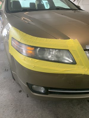 Headlights restoration - The wizard detailing offers basic and full headlights restoration!