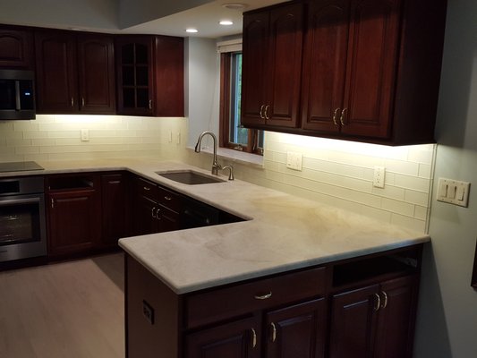Kitchen plumbing - 2 examples of excellent remodels we have done. We can move your plumbing drains almost anywhere you need them and install new fixtures. Kitchen plumbing - 2 examples of excellent remodels we have done. We can move your plumbing drains almost anywhere you need them and install new fixtures.