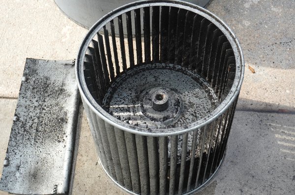 Fan Blower deep Cleaning - The fan blower is a key component inside your air conditioning system. It is responsible for pushing the cooled air through the ducts and into your home, allowing every room to receive proper airflow.
A clean blower fan = better airflow, healthier air, and a more efficient AC system. Fan Blower deep Cleaning - The fan blower is a key component inside your air conditioning system. It is responsible for pushing the cooled air through the ducts and into your home, allowing every room to receive proper airflow.
A clean blower fan = better airflow, healthier air, and a more efficient AC system.