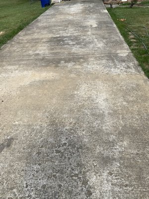 Driveway cleaning - Cleaning was done on a concrete driveway that hasn’t been cleaned in sometime. Customer was wanting to bring their driveway back to life