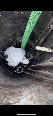 Sump pump replacement for lift station - This was an emergency clog that was happening in a Penske truck rental location ,
We identified the clog,and further investigated what the issue was. We realized the sump pumps for the lift stations were not functioning so we recommended replacing sump pump with new one and customer gave us the okay to proceed!