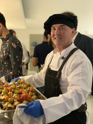 Buffet catering - Buffet catering Order a buffet and you will be happy, that you can chat and dance ,and you will not sit in one place. Buffet catering - Buffet catering Order a buffet and you will be happy, that you can chat and dance ,and you will not sit in one place.