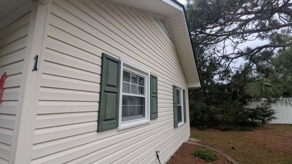Restore Your Home’s Sparkle: Safe & Gentle Softwashing for Lasting Curb Appeal! ✨ - Our softwashing service gently but effectively eliminates built-up dirt, mold, and algae from your home’s exterior, revitalizing your siding and trim without risking damage. Using low-pressure techniques and eco-friendly cleansers, we safely restore brightness to vinyl, brick, stucco, and more. Homeowners love the instant refresh and long-lasting results. Trust our team to protect your investment with a true makeover, making your home look welcoming and cared for.