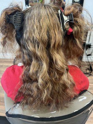Color Blocking - Beautiful color for those looking to add warmth and brightness to the hair Color Blocking - Beautiful color for those looking to add warmth and brightness to the hair