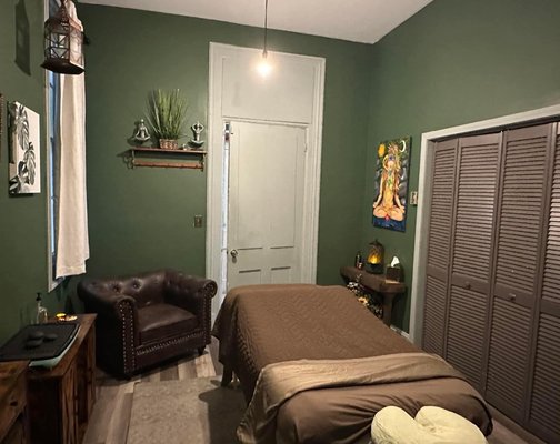 Relax Massage Yoga - Book a massage today!