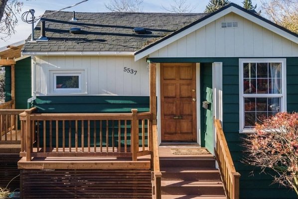 Exterior Remodel Seattle - This was a fun Project 
- Rebuilt deck
-fix dry rot on home 
-Install siding 
-Repaint full home