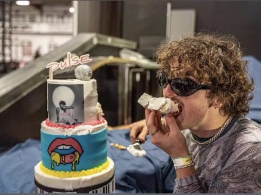 Celebrity clients - Meet some of our amazing celebrity clientele and the super fun edible art we were able to create for their special events! Celebrity clients - Meet some of our amazing celebrity clientele and the super fun edible art we were able to create for their special events!