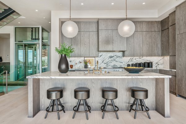 Luxury Home Interiors & Exteriors - Interiors and Exteriors shot at these stunning coastal California homes.
