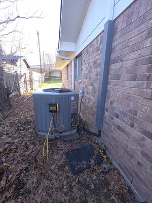 New system Lennox - We installed at brand new heat pump system New system Lennox - We installed at brand new heat pump system