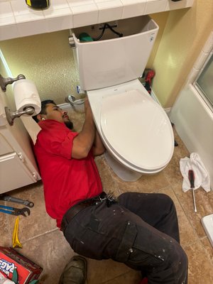 Toilet Repair - We addressed a plumbing issue with a bathroom toilet, restoring proper function and preventing leaks or water waste. From diagnosing the problem to installing replacement parts, our team ensured the repair was efficient, clean, and long-lasting for the homeowner. Toilet Repair - We addressed a plumbing issue with a bathroom toilet, restoring proper function and preventing leaks or water waste. From diagnosing the problem to installing replacement parts, our team ensured the repair was efficient, clean, and long-lasting for the homeowner.