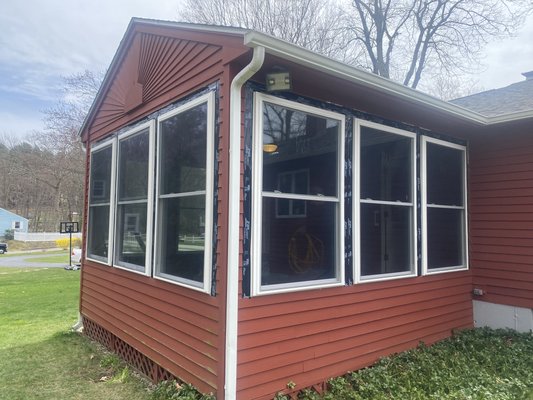 Windows installation on the residential home - Residential home window installation Windows installation on the residential home - Residential home window installation
