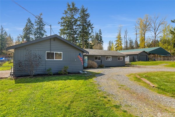 Equestrian Dream under contract in just 4 days! - The sale of 3880 53rd St SE in Auburn was a standout success, selling for $15K over the asking price after just four days on the market. This equestrian dream property attracted significant attention and was expertly handled by our dedicated agent, Heidi Wyatt of Tribeca NW Real Estate. Equestrian Dream under contract in just 4 days! - The sale of 3880 53rd St SE in Auburn was a standout success, selling for $15K over the asking price after just four days on the market. This equestrian dream property attracted significant attention and was expertly handled by our dedicated agent, Heidi Wyatt of Tribeca NW Real Estate.
