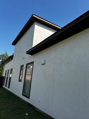Expert Pressure Washing - At Three Guys Pressure Washing, we bring over 10 years of experience in transforming driveways and home exteriors with powerful, precision pressure washing. From removing years of grime to brightening up your home’s curb appeal, we deliver spotless, professional results that speak for themselves. Let us help your property shine—trust the team Houston counts on.