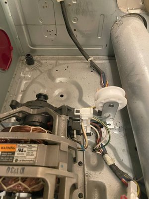 Samsung dryer pulley replacement - Most common problems for the dryers being noisy while its spinning. In most cases it would be related to seized up pulley. Samsung dryer pulley replacement - Most common problems for the dryers being noisy while its spinning. In most cases it would be related to seized up pulley.