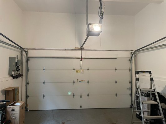 Replacing a new opener livingston new jersey - Complained the old opener made noises and was not smooth and should be replaced with a new opener Replacing a new opener livingston new jersey - Complained the old opener made noises and was not smooth and should be replaced with a new opener