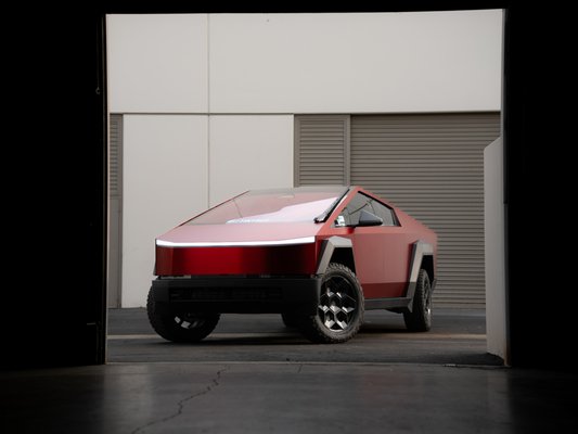 Teslas - Bespoke Design Lab has worked on numerous Teslas from Model 3's and Y's to even the Cybertruck! Tesla vehicles are almost meant for Vinyl, Colored PPF, and regular PPF as the factory paint is rather hard and brittle. Not to mention the colors (especially white) are very limited, and sometimes make it difficult to locate your car in a parking lot! Teslas - Bespoke Design Lab has worked on numerous Teslas from Model 3's and Y's to even the Cybertruck! Tesla vehicles are almost meant for Vinyl, Colored PPF, and regular PPF as the factory paint is rather hard and brittle. Not to mention the colors (especially white) are very limited, and sometimes make it difficult to locate your car in a parking lot!